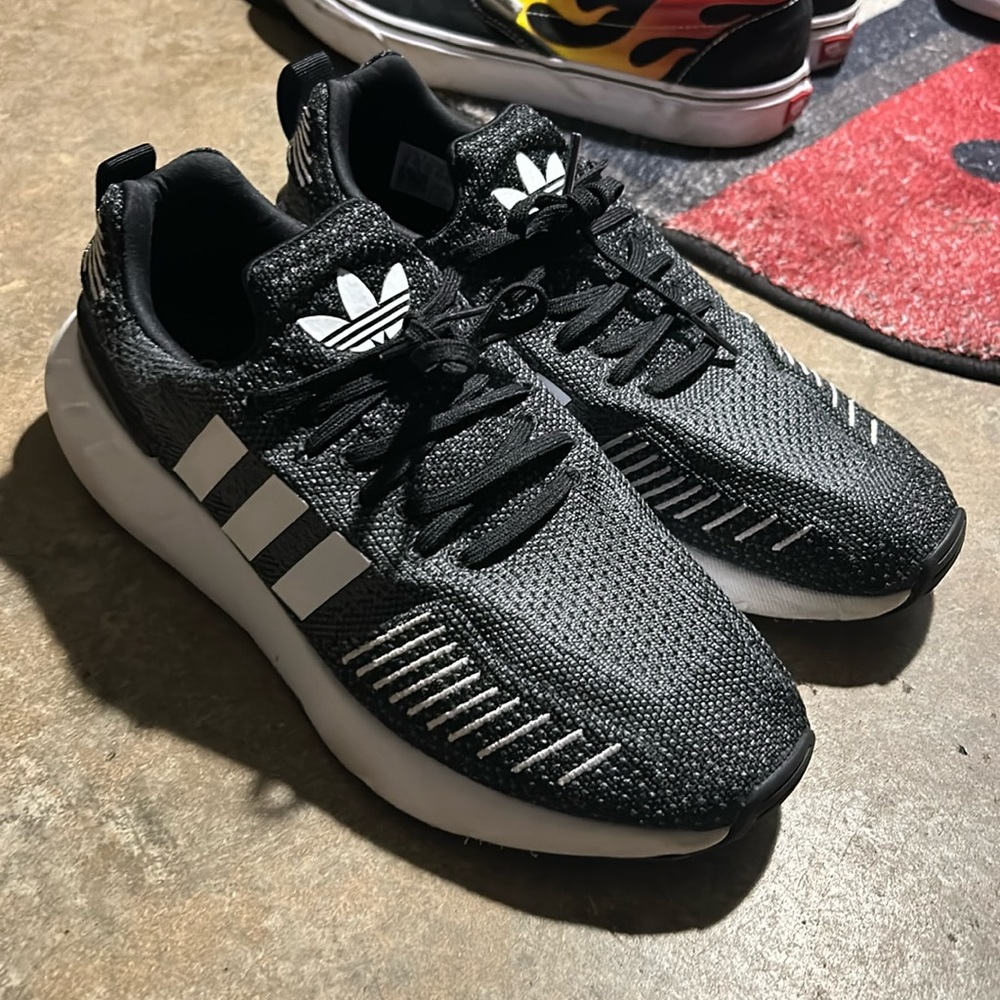 Adidas swift run 22